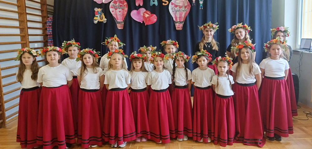 Nasz Zespół Ludowy Małe Owadowianki